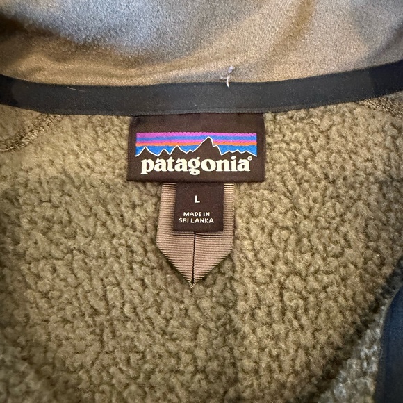 Patagonia Men's Better Sweater Fleece Vest Olive - Large - Picture 4 of 6